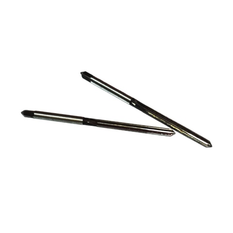 Rozwiertak ręczny 3,6 mm H8(+0,018). DIN206-A - Precyzyjna obróbka otworów. Rozwiertak ręczny 3,6 mm H8(+0,018). DIN206-A - Precyzyjna obróbka otworów.