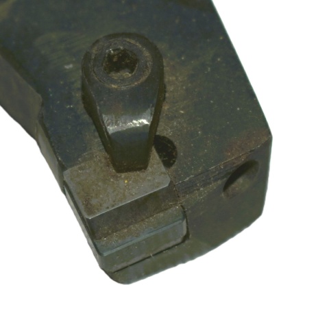 Nóż tokarski składany K.014924 lewy 25x32x200 mm 75*. Narzędzia skrawające. Nóż tokarski składany K.014924 lewy 25x32x200 mm 75*. Narzędzia skrawające.