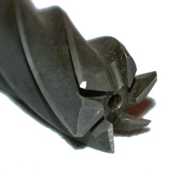 Frez trzpieniowy walcowo-czołowy 6-piórowy NFPa 25x50x175 mm. HSS. DIN 844.