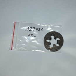 Narzynka metryczna M27x3,00. Gwint M27x3 mm. Do precyzyjnego gwintowania.