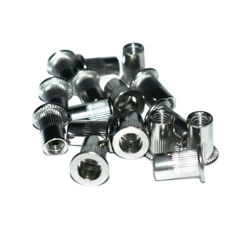 Nitonakrętka walcowa nierdzewna A2 M3x10. 20 szt. Zakres mocowania 0,5-2 mm Nitonakrętka walcowa nierdzewna A2 M3x10. 20 szt. Zakres mocowania 0,5-2 mm