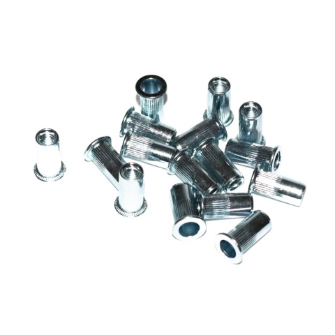 Nitonakrętka walcowa stalowa M4x10 mm. 20 szt. Zakres mocowania 0,5-2 mm. Nitonakrętka walcowa stalowa M4x10 mm. 20 szt. Zakres mocowania 0,5-2 mm.