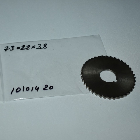 Frez tarczowy piłkowy 73x22x3,8 mm. HSS precyzyjne cięcie i frezowanie Frez tarczowy piłkowy 73x22x3,8 mm. HSS precyzyjne cięcie i frezowanie