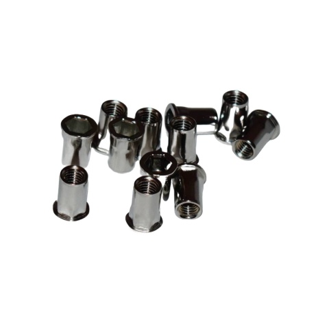 Nitonakrętka sześciokątna nierdzewna A2 M6x15,5 mm. 20 szt. Zakres 0,5-3 mm